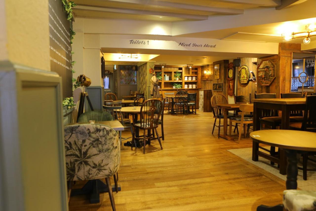 The Liverpool Arms Hotel Бомарис Экстерьер фото